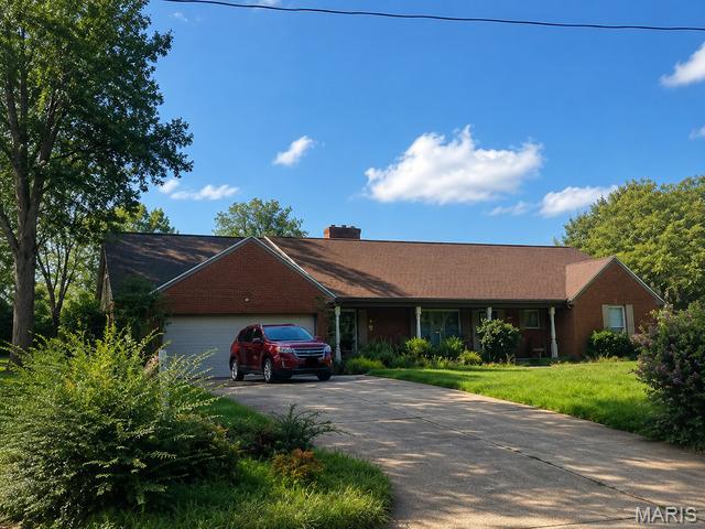 1009 Ridge Top Drive Property Photo 1