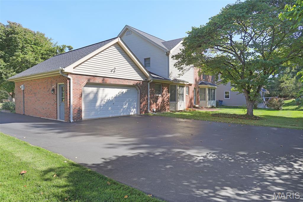 14314 Strawbridge Court Property Photo 16