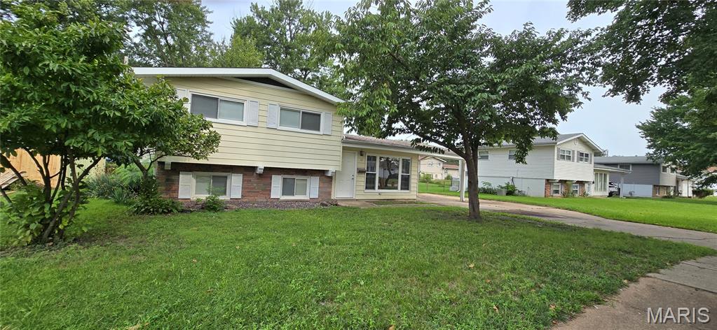 13 Floweridge Lane