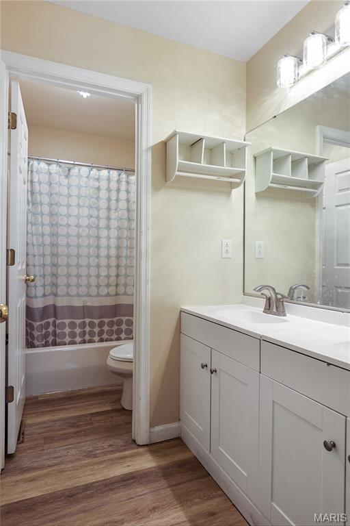 904 Calista Ridge Drive Property Photo 17