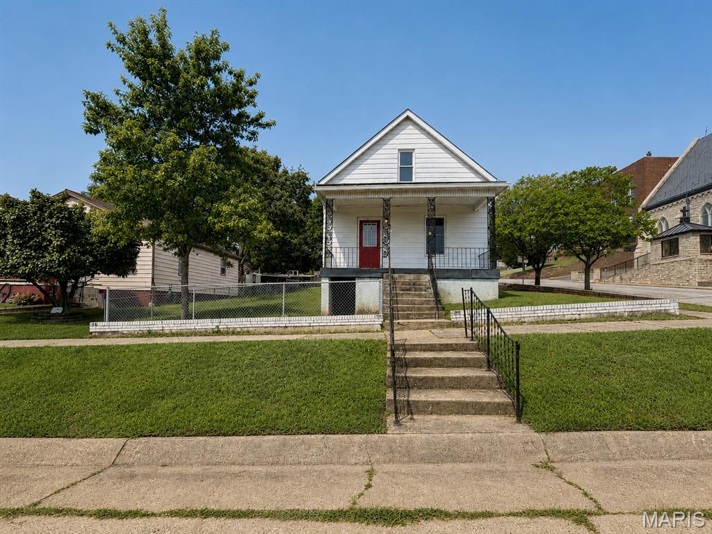 600 S 3rd Street Property Photo 1