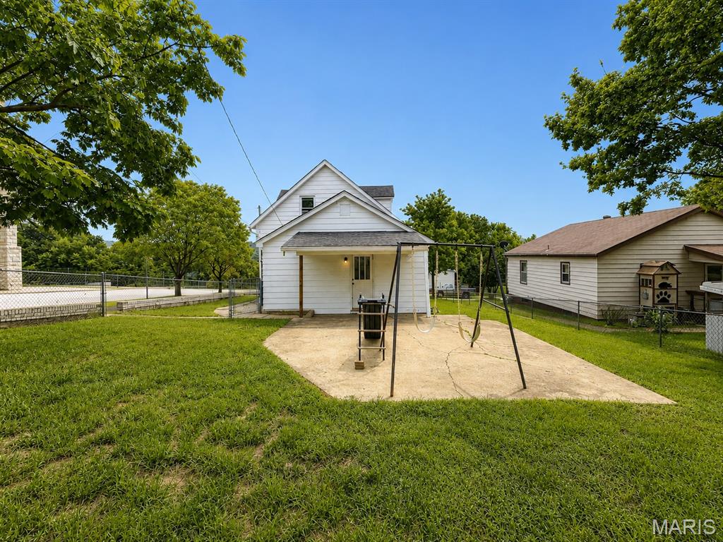 600 S 3rd Street Property Photo 16
