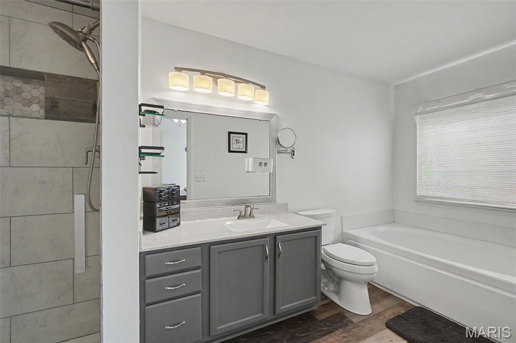 57 Dean Wells Court Property Photo 16