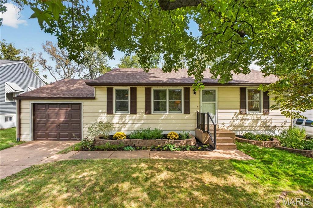 10819 Lawnbrook Drive Property Photo 1
