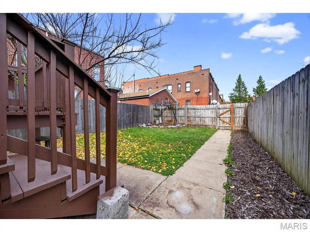 26054293 Property Photo 13