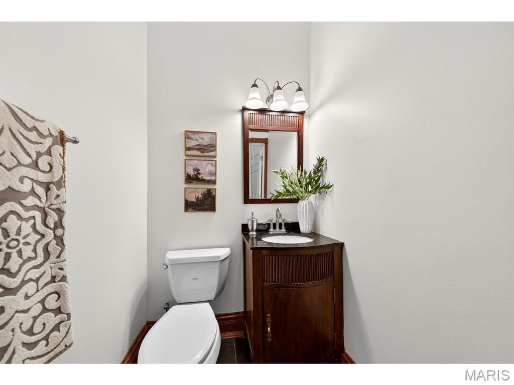 26054293 Property Photo 18