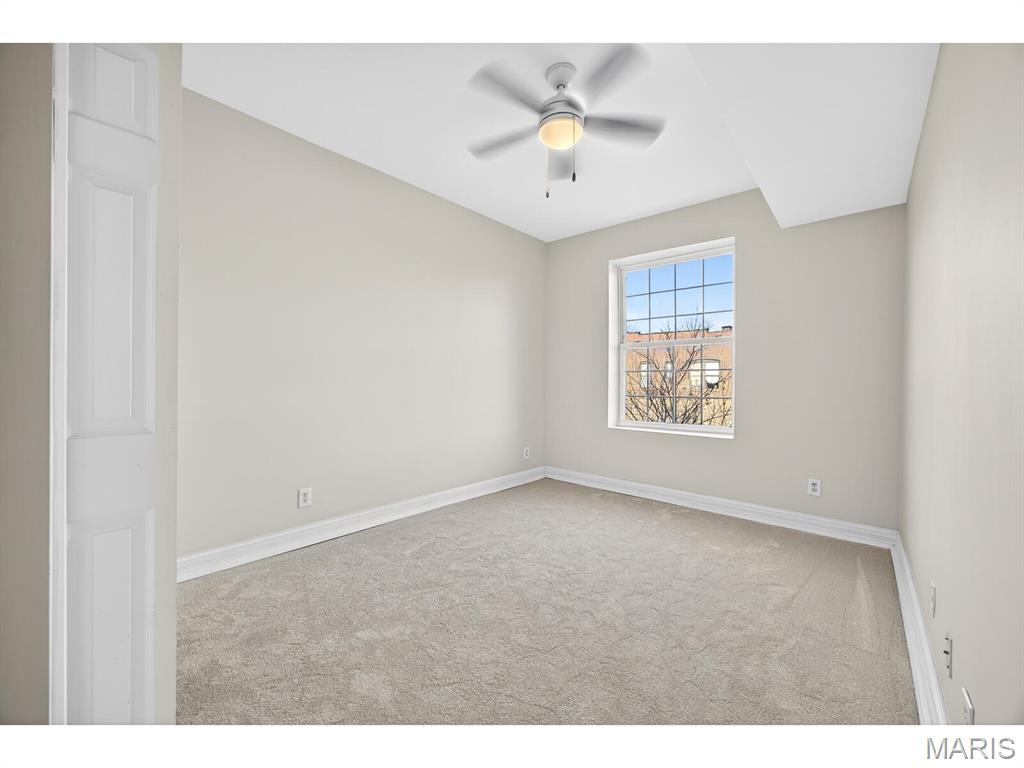 26054293 Property Photo 27