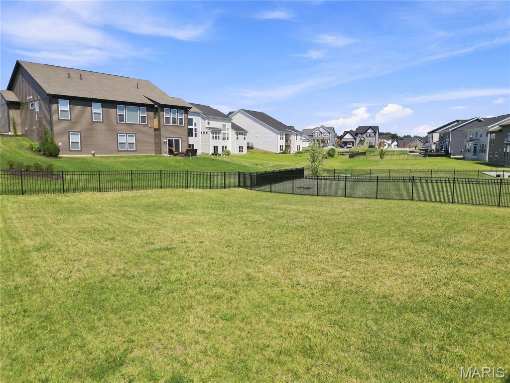 221 Kerry Downs Drive Property Photo 25