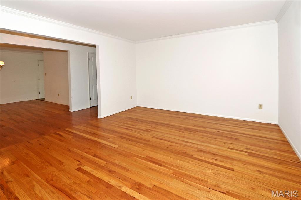4828 Broad Oak Drive Property Photo 4