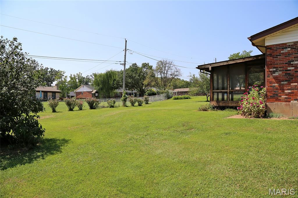 4828 Broad Oak Drive Property Photo 28