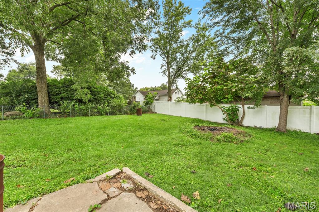 604 Stryker Avenue Property Photo 5