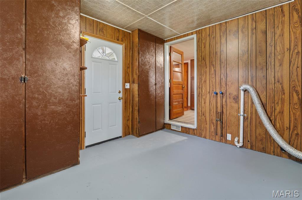 604 Stryker Avenue Property Photo 16
