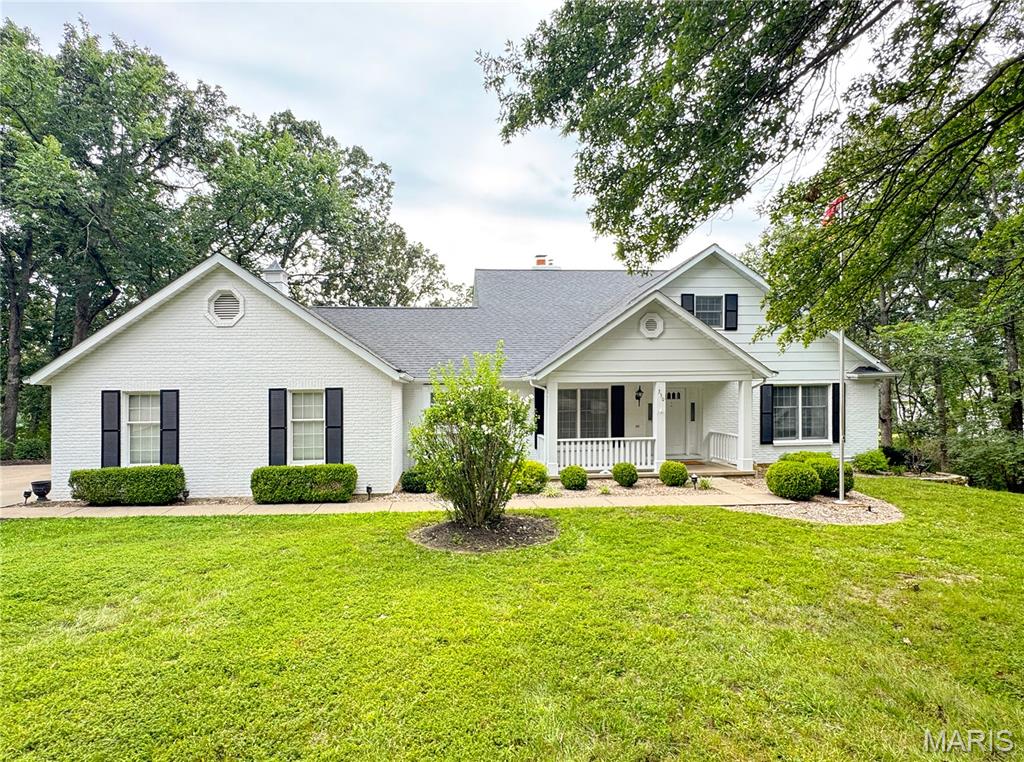 350 Elmwood Estates Drive Property Photo 1