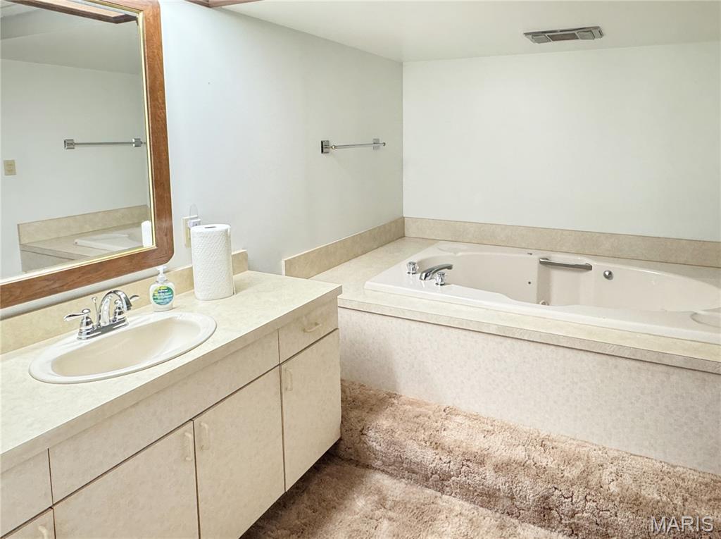 350 Elmwood Estates Drive Property Photo 78
