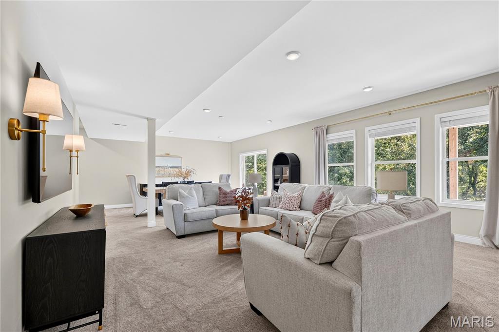 808 Autumn Rise Lane Property Photo 22