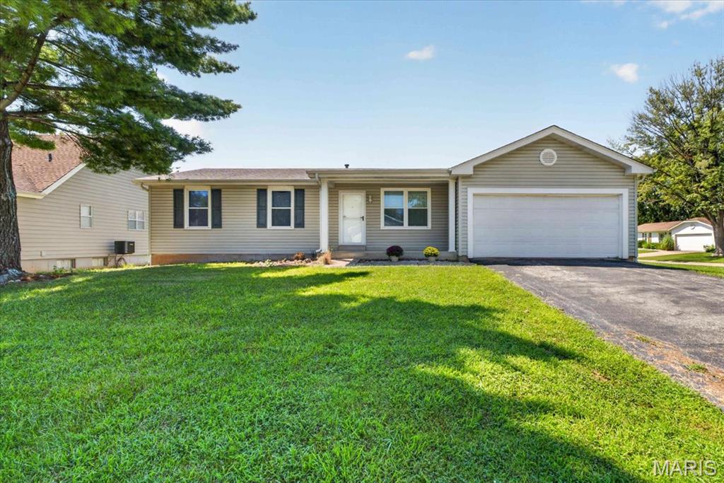1 Hollow Tree Court