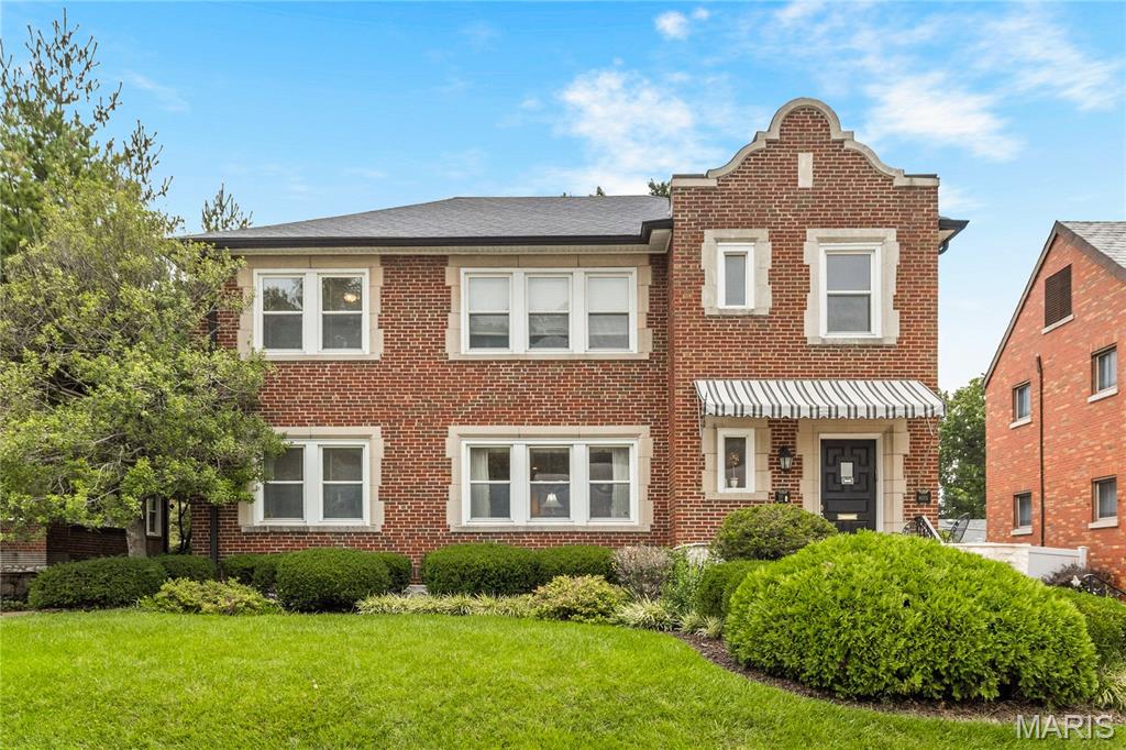 8015 Delmar Boulevard Property Photo 1