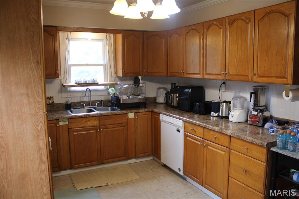 616 S. Washington St Property Photo 19