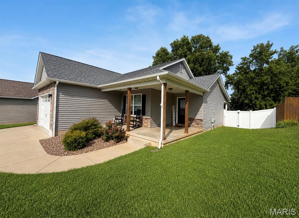 304 Kinley Drive Property Photo 2