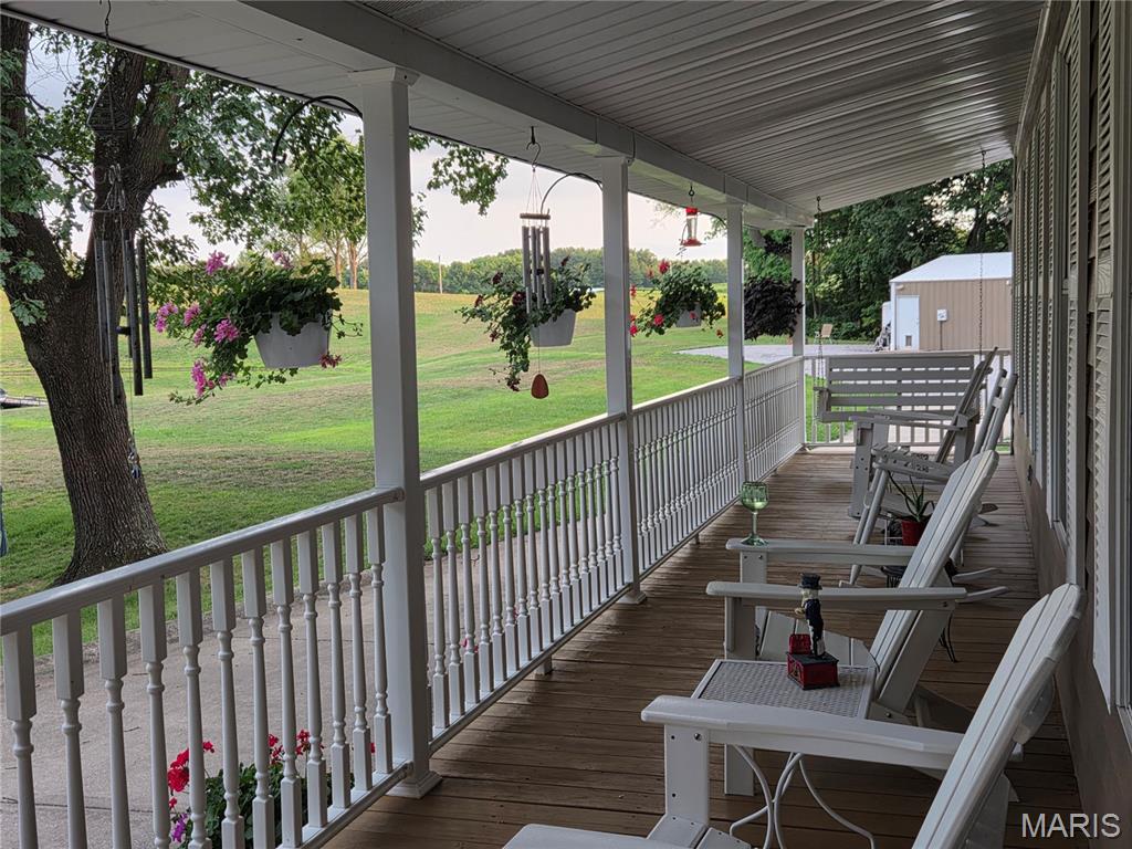 3025 Canman Lane Property Photo 3