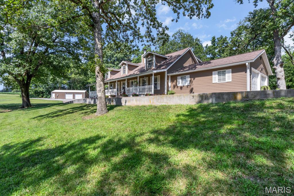 3025 Canman Lane Property Photo 5