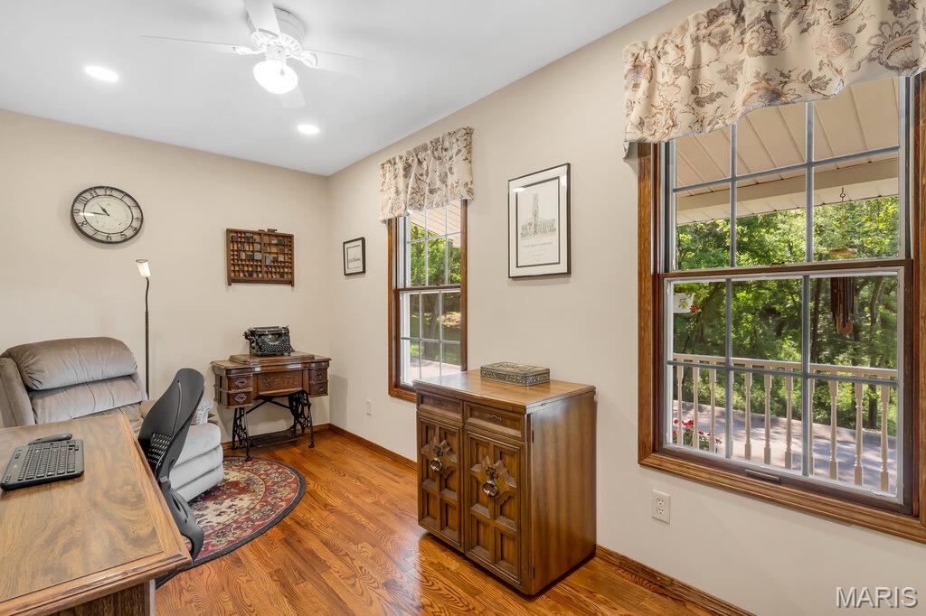 3025 Canman Lane Property Photo 33