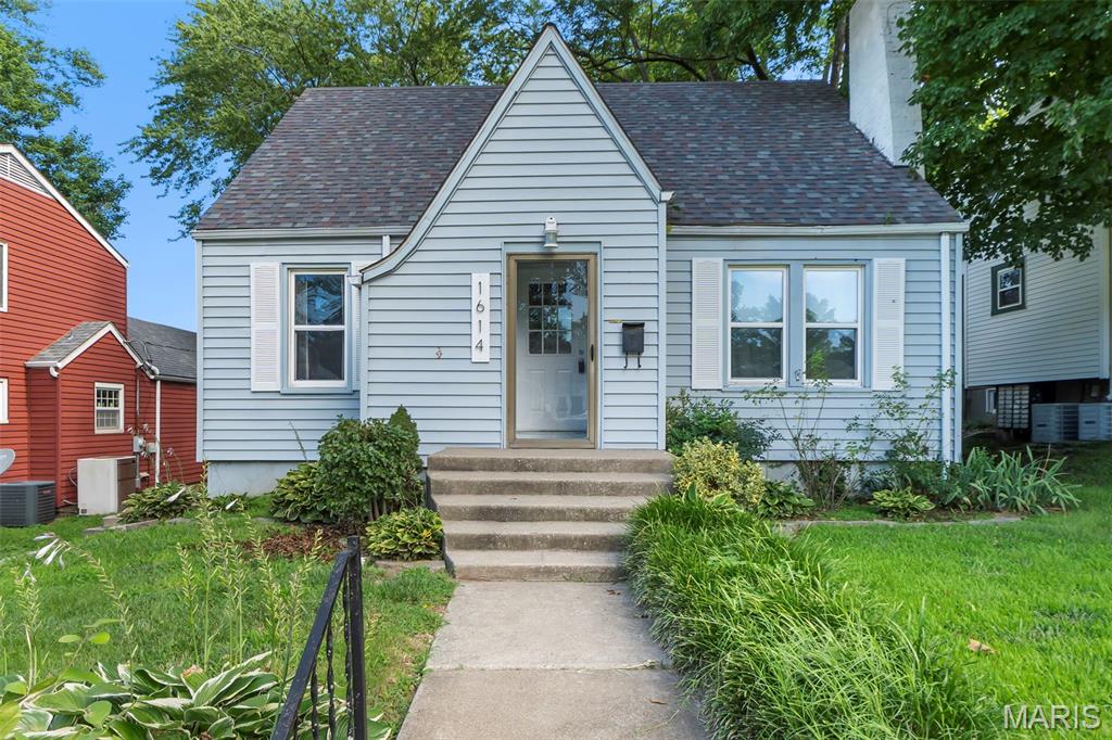 1614 Bessie Street Property Photo 1