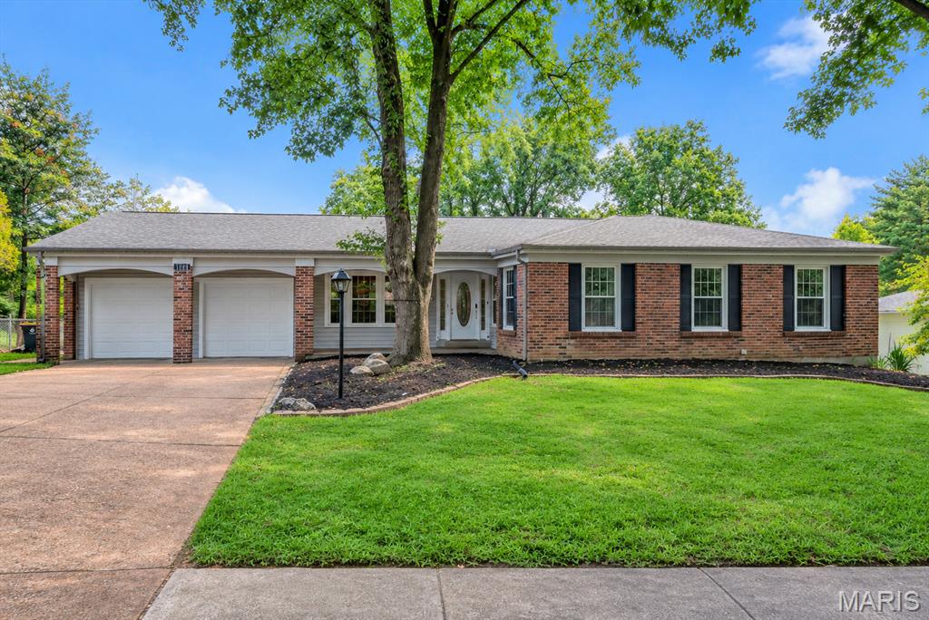 1944 Pepperrell Drive Property Photo 1