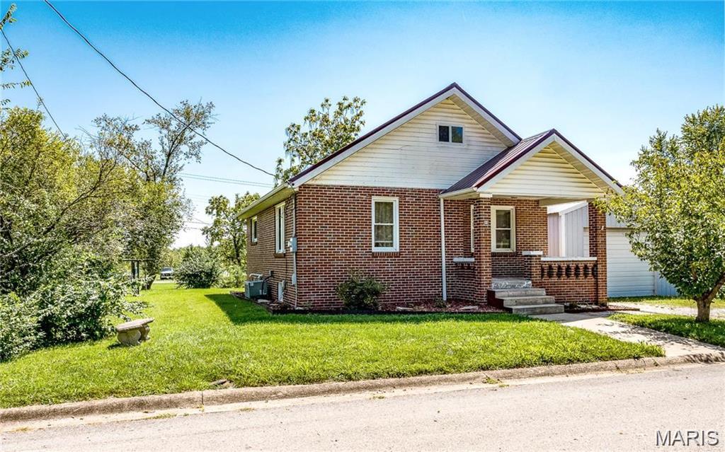 602 W Jackson Avenue Property Photo 1