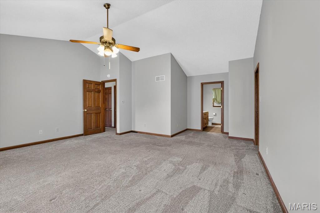 2546 Willow Knoll Drive Property Photo 18