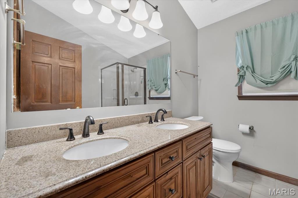 2546 Willow Knoll Drive Property Photo 19
