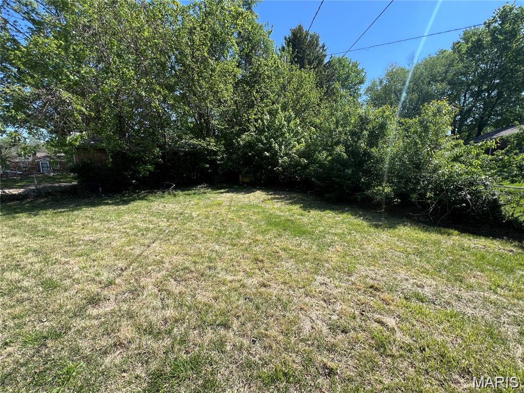 106 Henquin Drive Property Photo 10