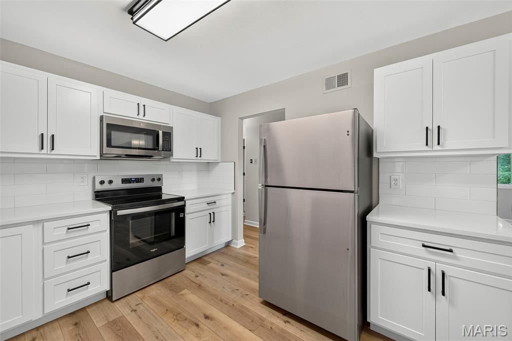 2701 Sibley Street Property Photo 9