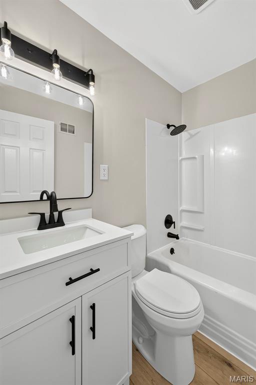 2701 Sibley Street Property Photo 17