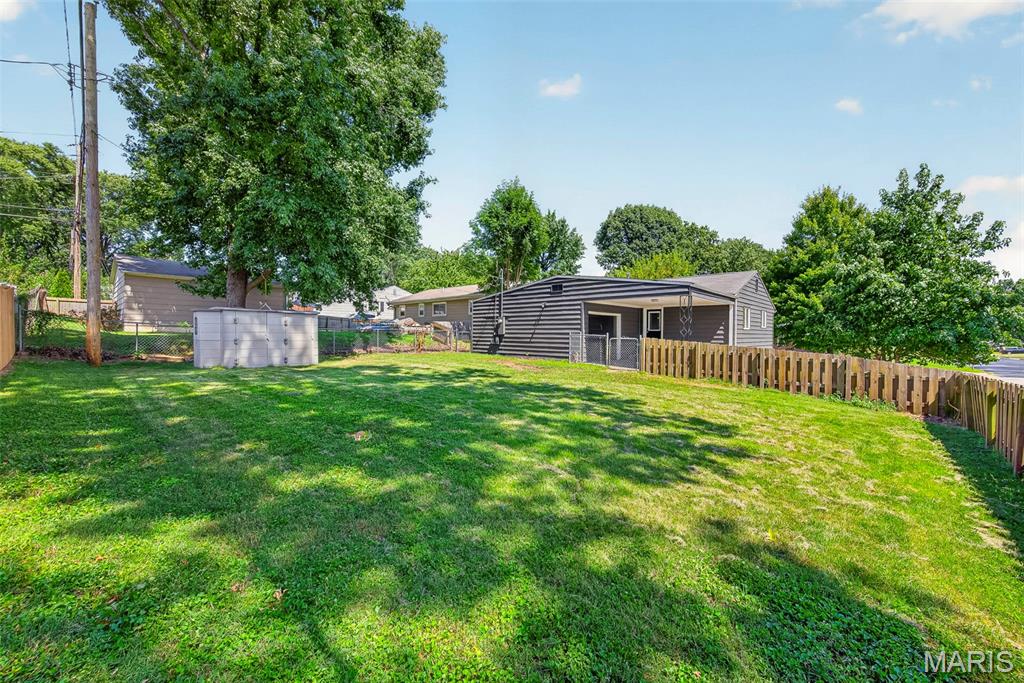2701 Sibley Street Property Photo 28