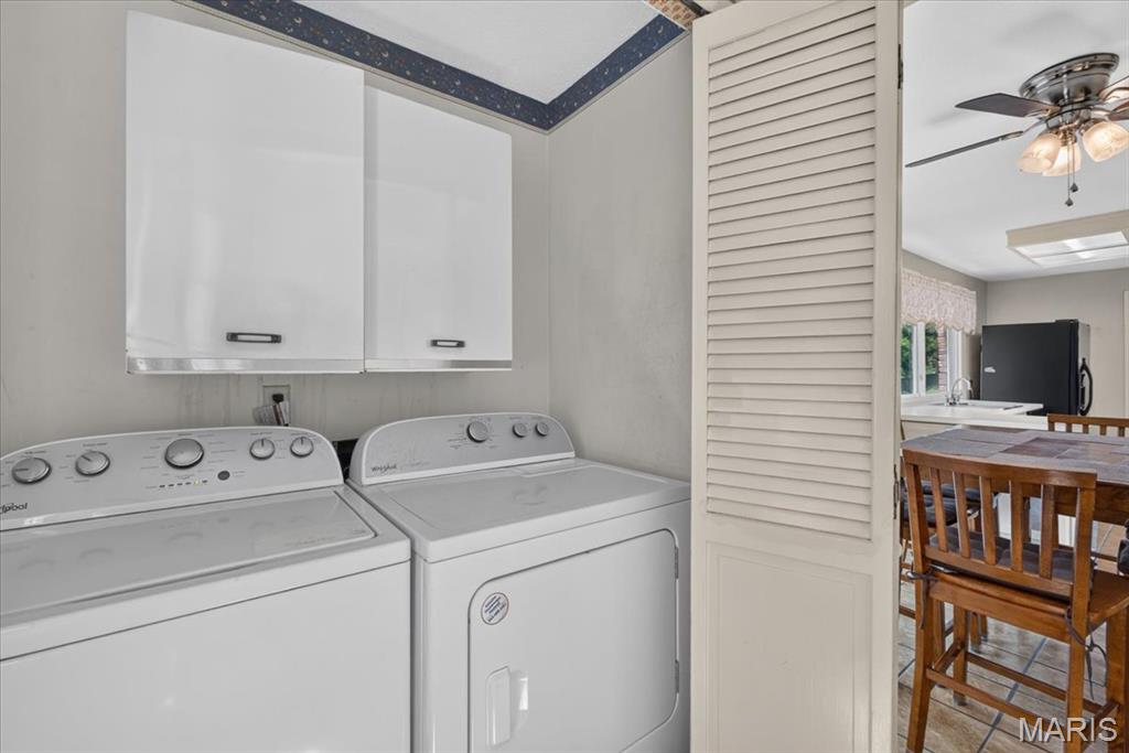 689 Henry Avenue Property Photo 11