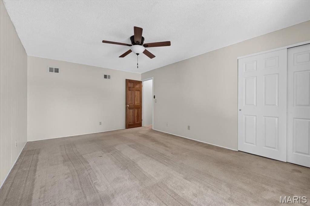 689 Henry Avenue Property Photo 14