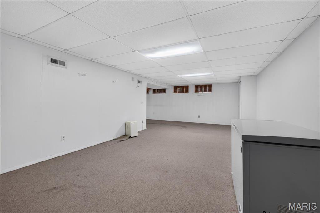 689 Henry Avenue Property Photo 24