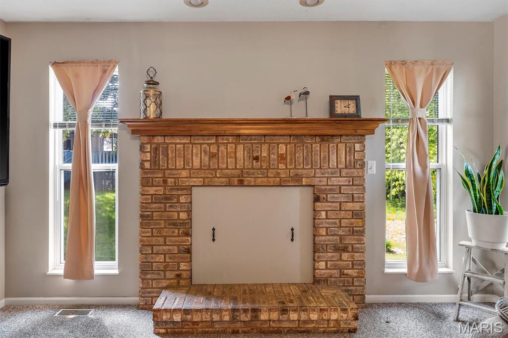 908 Amesbury Court Property Photo 10