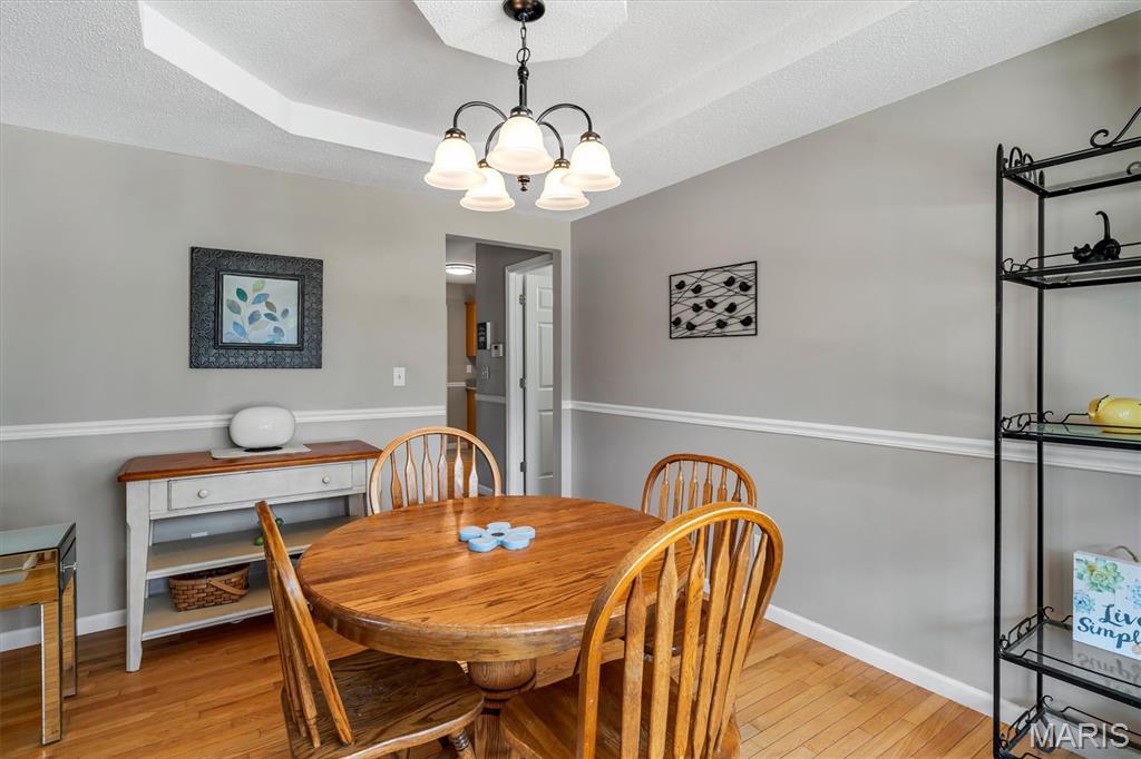 908 Amesbury Court Property Photo 15