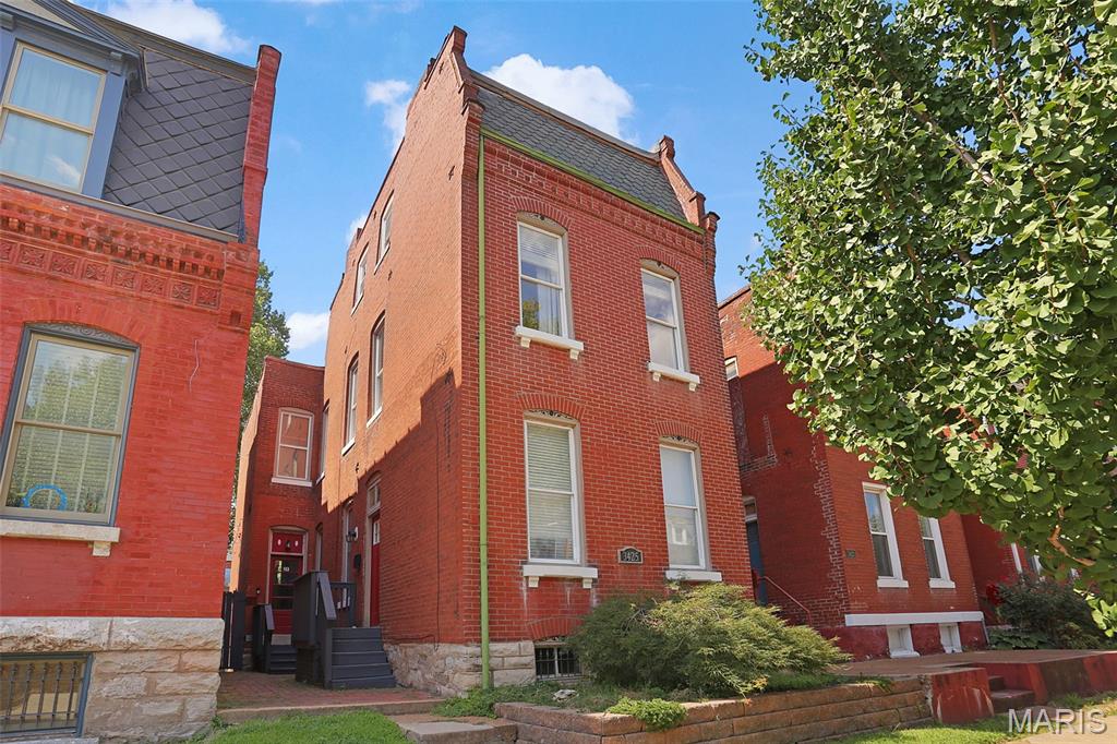 3425 Illinois Avenue Property Photo 1