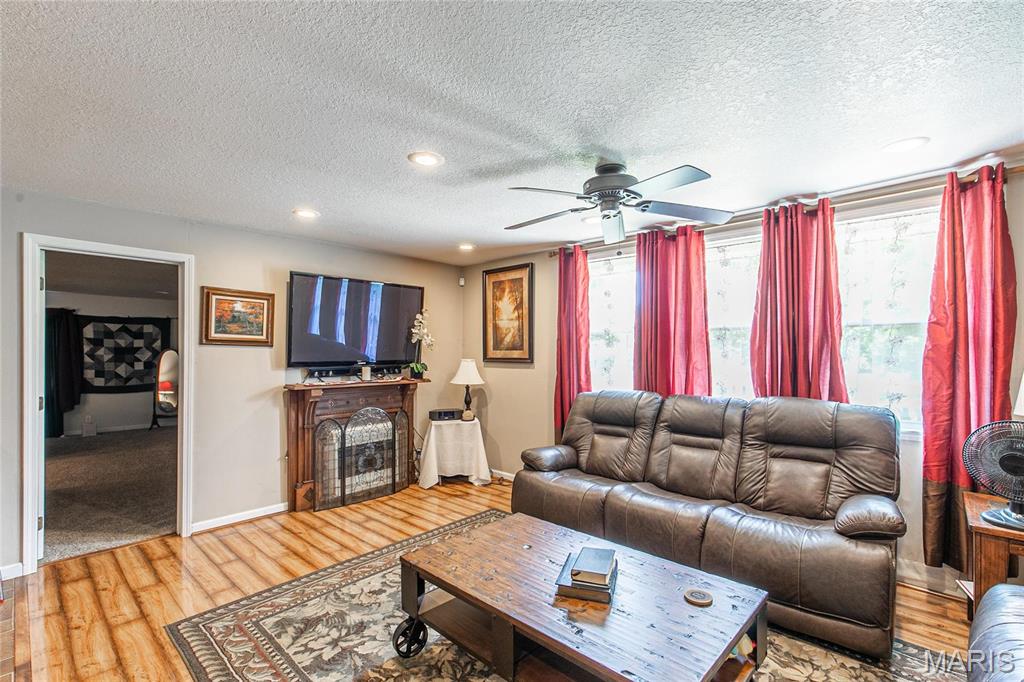 360 State Highway Hh Property Photo 9