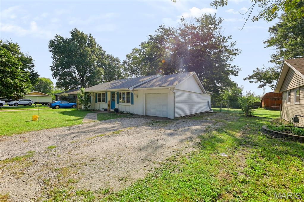 515 Mobile Street Property Photo 2