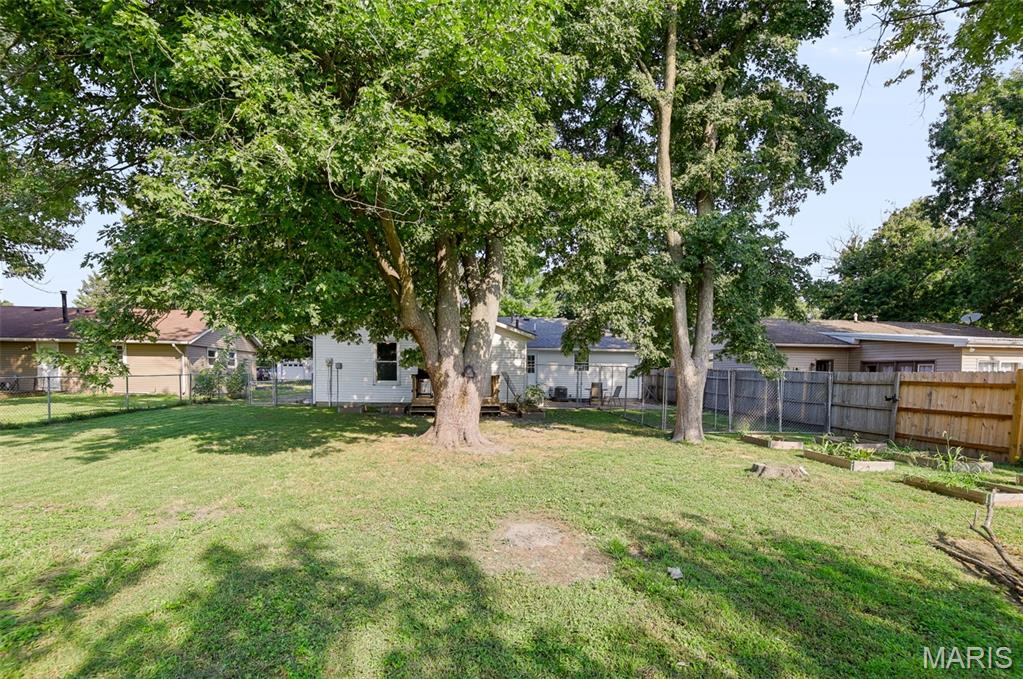 515 Mobile Street Property Photo 6