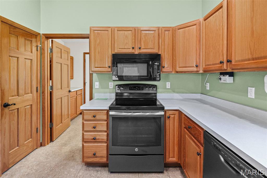 2036 Cedarwood Trail Property Photo 25