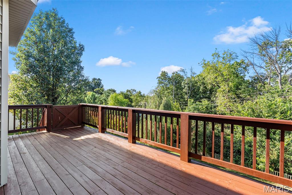 1045 Hawkins Bend Drive Property Photo 17