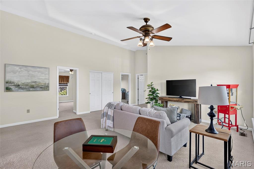 1045 Hawkins Bend Drive Property Photo 34
