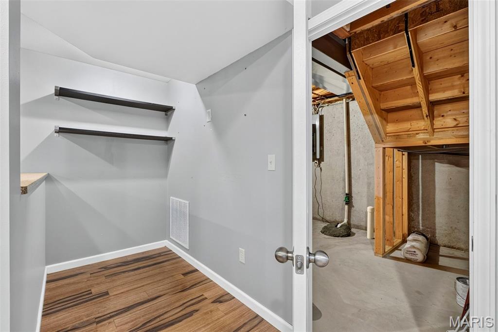 1045 Hawkins Bend Drive Property Photo 62