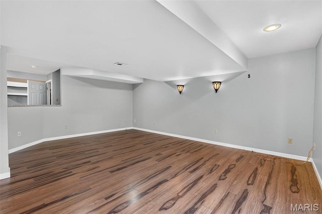 1045 Hawkins Bend Drive Property Photo 70