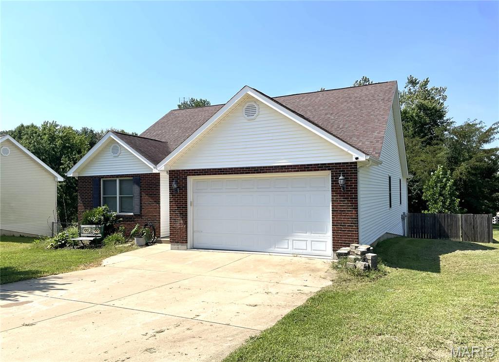 494 Grandview Oaks Drive Property Photo 1